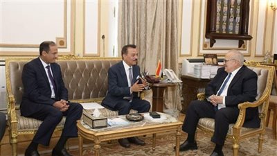 “الخشت” يلتقى وفدًا من مكتبة الملك عبدالعزيز العامة لبحث التعاون الثقافي