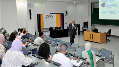 لقاء تعريفي بـ