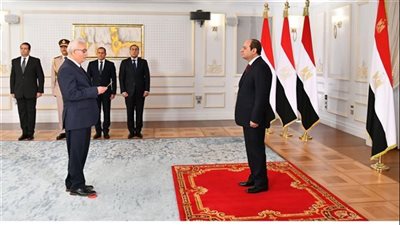 عاجل| رضا حجازي يؤدي اليمين الدستورية وزيرًا للتربية والتعليم خلفًا لـ 