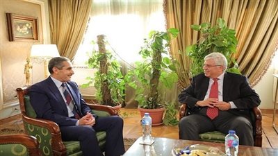 وزير التعليم العالي يلتقي محافظ الغربية لمتابعة إنشاء الجامعة التكنولوجية بالغربية 