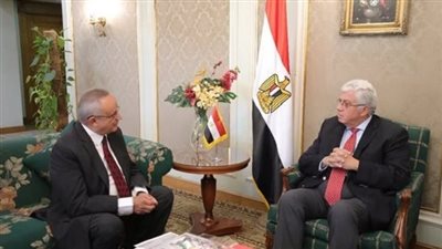 وزير التعليم العالي يستقبل مدير مكتبة الإسكندرية الجديد