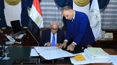 رضا حجازي يعتمد نتيجة الدور الثاني للثانوية العامة 2021-2022