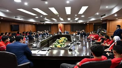 وزير الرياضة يكرم منتخب مصر لتنس الطاولة بعد إنجازهم فى البطولات الإفريقية