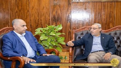 اجتماع تنسيقي بين رئيس جامعة طنطا ووكيل وزارة الصحة بالغربية
