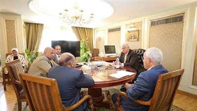 وزير التعليم العالي يناقش نقل التجربة اليابانية في التعليم الفني والتكنولوجي بمصر