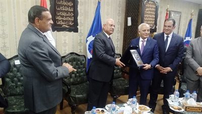 عاجل.. رضا حجازى يكشف حقيقة الغاء الصف السادس الابتدائي