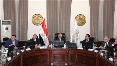 رضا حجازى: استكمال تطوير مناهج الصف السادس الابتدائى وفقًا للمنظومة الجديدة