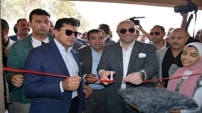 وزير الشباب والرياضة يفتتح 3 ملاعب خماسية ببني سويف