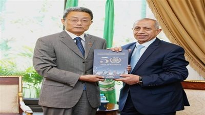 رئيس الأكاديمية العربية يستقبل قنصل عام جمهورية الصين الشعبية بالإسكندرية