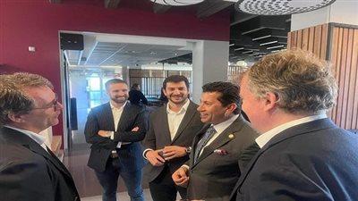 وزير الرياضة يتفقد أكاديمية 