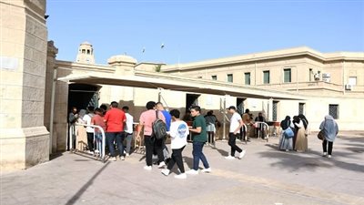 الخشت: جامعة القاهرة تكرم أبطال المجموعة 139 صاعقة 