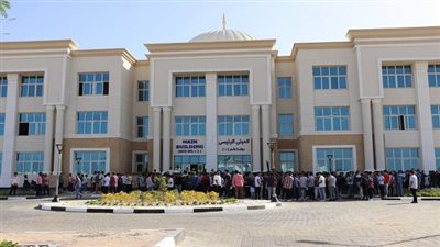 وزير التعليم العالي يستعرض تقريرًا حول انتظام الدراسة بجامعة المنصورة الأهلية