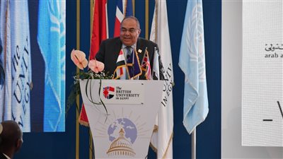 الجامعة البريطانية في مصر وبرنامج الأمم المتحدة الإنمائي يختتمان فعاليات النموذج الدولي لمحاكاة قمة المناخ 