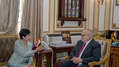 الخشت يلتقى عمدة طوكيو للتعاون فى مجالات التعليم والثقافة والسلام