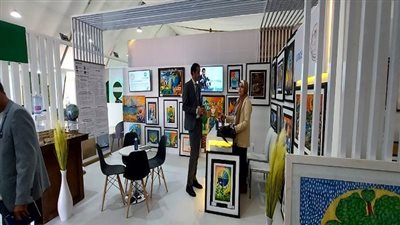 إقبال كبير من المشاركين بمؤتمر المناخ على جناح التربية والتعليم بالمنطقة الخضراء