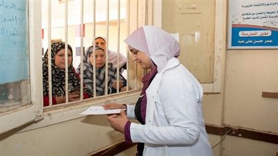 فحص وعلاج 1336 حالة بقافلة جامعة طنطا بمركز بسيون وصرف الدواء بالمجان