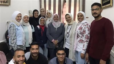 بالصور.. تدريب عملى لطلبة زراعة هليوبوليس بمركز بحوث أمراض النباتات