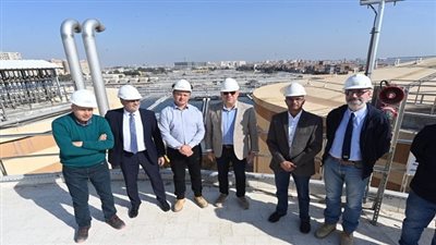 وزير الإسكان يطمئن على سير تجارب التشغيل بمحطة التنقية الشرقية لمعالجة الصرف الصحي بمحافظة الإسكندرية