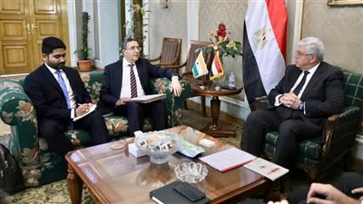 وزير التعليم العالى يبحث دعم التعاون العلمى والتكنولوجى المشترك مع الهند