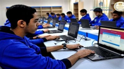 عاجل| التربية والتعليم تصدر تنبيهات هامة لطلاب مدارس التعليم الفني المطبق بها منهجية الجدارات المهنية