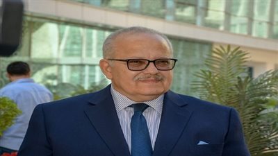 د. الخشت: التحول الرقمي لجميع الخدمات التي تقدمها جامعة القاهرة للطلاب وأعضاء هيئة التدريس والعاملين