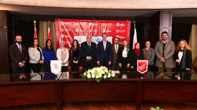 جامعة المستقبل تتعاون مع فايزر مصر لتطوير العملية التعليمية بكلية الصيدلة وتأهيل الطلاب لسوق العمل 