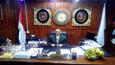 وكيل تعليم مطروح ينصح الطلاب بعدم حيازة الهاتف المحمول أثناء أداء الامتحان