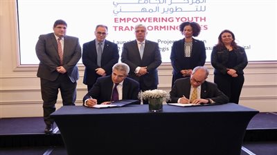 وزير التعليم العالي يطلق المرحلة الثانية لمشروع المراكز الجامعية للتطوير المهني 