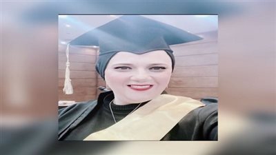 داليا الحزاوى تطالب 