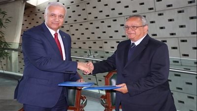 إنشاء سفارة المعرفة التابعة لمكتبة الاسكندرية بجامعة العلمين الدولية