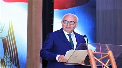 رضا حجازى: برامج تأهيل وتدريبات شاملة للمعلمين