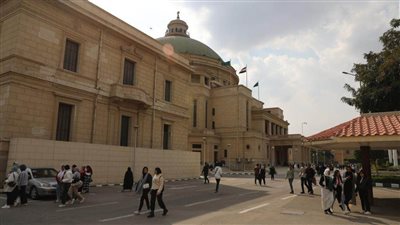 انتظام الدراسة بكليات جامعة القاهرة من اليوم الأول للفصل الدراسي الثاني