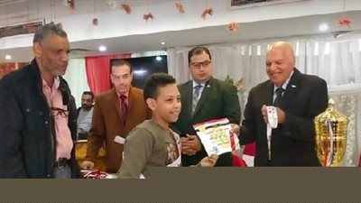 طالب مصري يفوز بالمركز الاول في المسابقة العالمية لرابطة معلمي الرياضيات