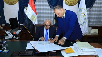 عاجل.. رضا حجازي يعتمد النتيجة.. 29 طالبا أوائل الدبلومات الفنية 2023