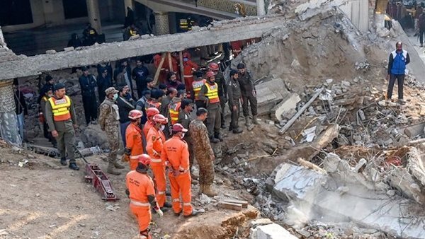 انفجار مسجد بيشاور