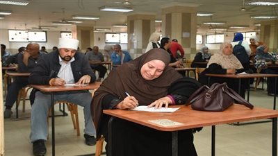 هيئة تعليم الكبار تعقد امتحانا فوريا لأول ٨٨ عاملا من نواتج فصول مشروع حياة كريمة بلا أمية