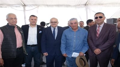 وزير السياحة والآثار يشيد بدور الفريق البحثى بجامعة القاهرة المشارك في اكتشاف ممر جديد بالهرم الأكبر