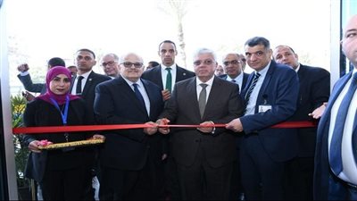 وزير التعليم العالي يفتتح المستشفى الجنوبي للمعهد القومي للأورام