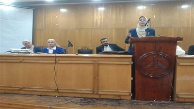 انطلاق أولى فعاليات نادى المناظرات القانونية بحقوق عين شمس