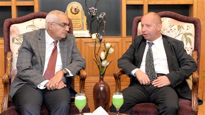 جامعة المنصورة تستقبل وفد هيئة فولبرايت مصر لبحث منح دراسة الماجستير والدكتوراه