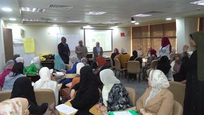 وكيل تعليم مطروح يتابع انطلاق برنامج التأهيل التربوي للمعلمين الجدد 