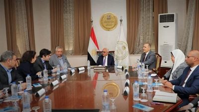 رضا حجازى يستقبل وفد الوكالة الأمريكية للتنمية الدولية 