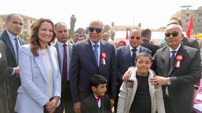 حجازى وراشد يشهدان احتفالية 