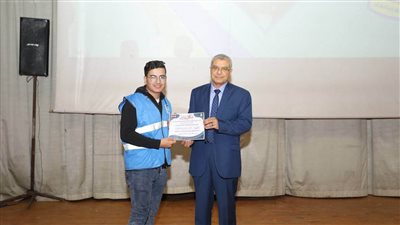  رئيس جامعة الزقازيق يشهد فعاليات الندوة العامة لمبادرة 