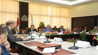 مجلس جامعة الزقازيق يهنىء رئيس الجمهورية والشعب المصرى بحلول شهر رمضان المبارك 