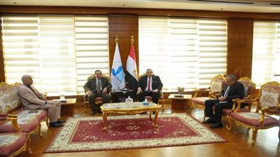 مجلس جامعة كفر الشيخ يناقش الموضوعات المتعلقة بالعملية التعليمية