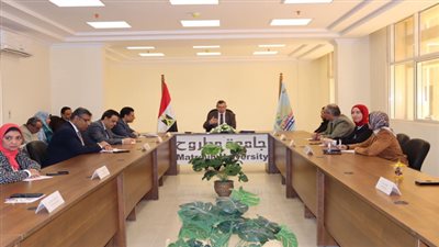 مجلس جامعة مطروح يوافق على بدء تفعيل منظومة التأمين الطبي لأعضاء هيئة التدريس