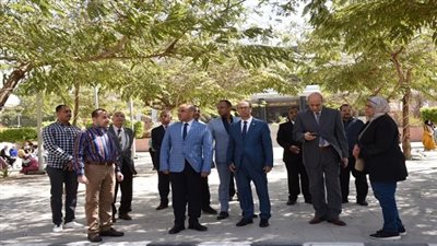 رئيس جامعة أسيوط يتفقد تطوير البنية التحتية ويوجه تعظيم الاستفادة من الأماكن الشاغرة