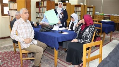 اجتماع التوجيه العام لمادة اللغة الإنجليزية مع الموجهين الأوائل بتعليم القاهرة