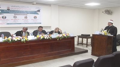 رسالة ماجستير بمنحة من الأوقاف تفند الافتراءات والمزاعم بحق أمهات المؤمنين 